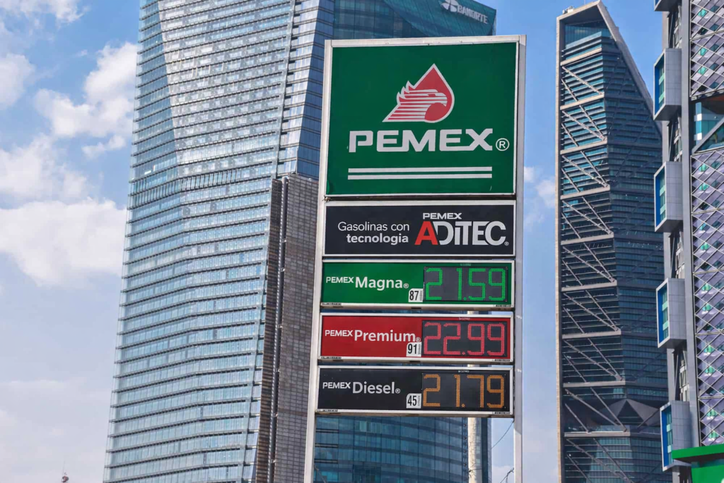 Petro Norte Energy Company, Service Station